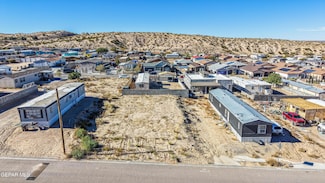 310 Rio Rojo Dr, Sunland Park, NM 88063