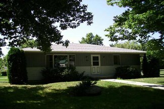 412 NE Elm St, Greenfield, IA 50849