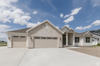435 E 200 N, Millville, UT 84326