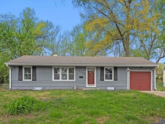 10204 Bellaire Ave, Kansas City, MO 64134