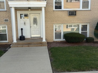 4938 N Leonard Dr Unit 1B, Norridge, IL 60706
