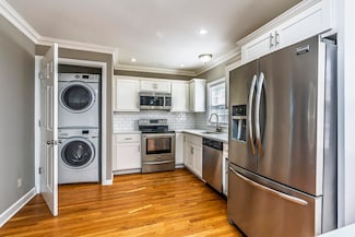 2224 Harrodsburg Rd, Lexington, KY 40503