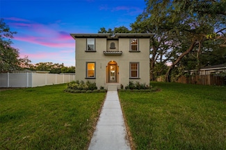 7125 6th Ave N, Saint Petersburg, FL 33710