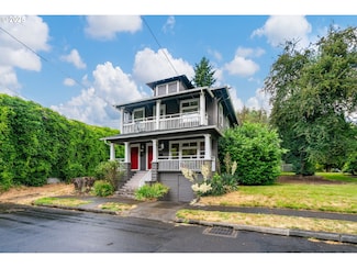 1115 1117 N Beech St, Portland, OR 97227