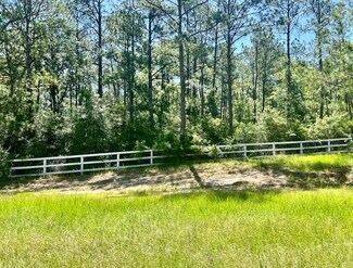 121 Champions Way, Sam Rayburn, TX 75931
