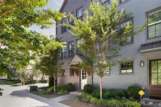 126 Chestnut Cir, Atlanta, GA 30342