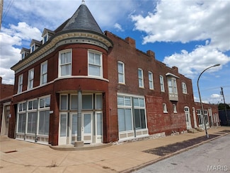 7024 Pennsylvania Ave, Saint Louis, MO 63111