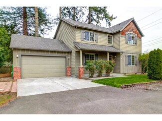 12113 SE River Rd, Milwaukie, OR 97222