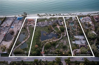 2340 Gordon Dr, Naples, FL 34102