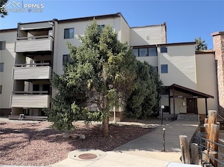 6580 Delmonico Dr Unit 204, Colorado Springs, CO 80919