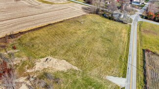 5839 Sandusky Rd, Lima, OH 45801