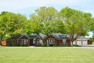 1620 Butler Dr, Dimmitt, TX 79027