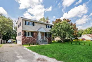 60 Kenvil Ave, Succasunna, NJ 07876