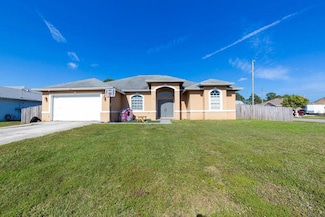 901 SW Versailles Ave, Port Saint Lucie, FL 34953