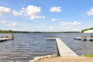 6203 Eagle Lake Dr, Maple Grove, MN 55369