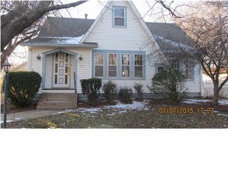 119 N Locust St, Whitewater, KS 67154