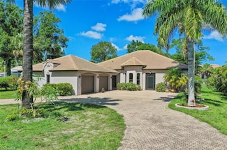 28009 Oak Ln, Bonita Springs, FL 34135