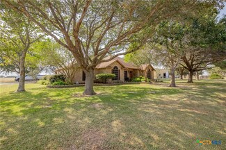 139 Longview Dr, Victoria, TX 77904