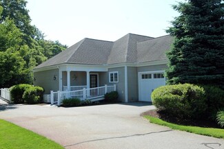 24 Meadowlark Dr, Middleboro, MA 02346