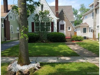 4014 Deveaux St, Niagara Falls, NY 14305