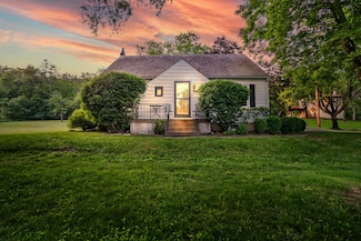 3155 Church St, Hellertown, PA 18055