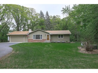 6014 County 24 Blvd, Cannon Falls, MN 55009