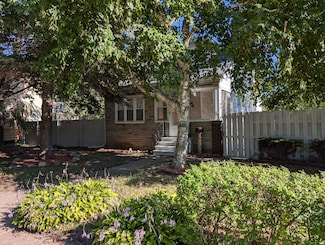 40 W Benson St, Ecorse, MI 48229
