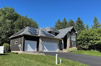 3475 83rd St E, Inver Grove Heights, MN 55076
