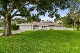 90 Camelia Ct, Oldsmar, FL 34677
