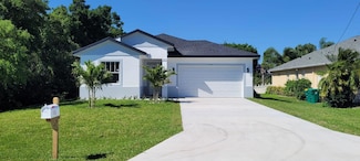 500 Sunset Rd N, Rotonda West, FL 33947