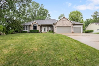 51973 Sandy Lane Dr, Granger, IN 46530