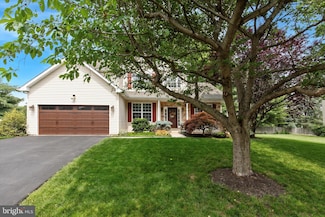 28 Crimson Dr, Norristown, PA 19401