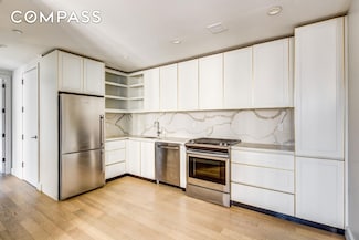 635 4th Ave Unit 304, Brooklyn, NY 11232