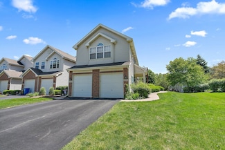 7105 Westwood Dr Unit 336, Carpentersville, IL 60110