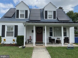 868 N Oakland Ave, Runnemede, NJ 08078