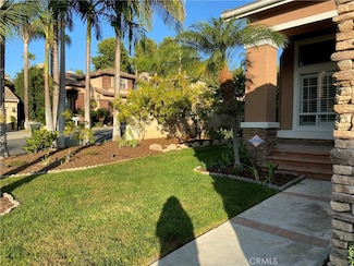 904 S Creekview Ln, Anaheim, CA 92808