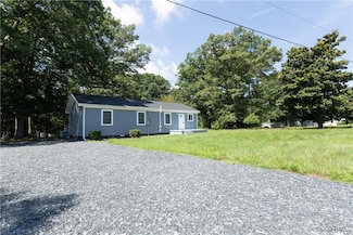 398 Blinkys Rd, New Canton, VA 23123