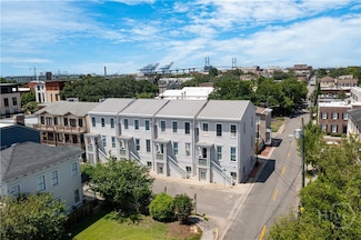 302 Lorch St Unit 201, Savannah, GA 31401