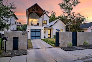 2104 E 2nd St Unit 1, Austin, TX 78702