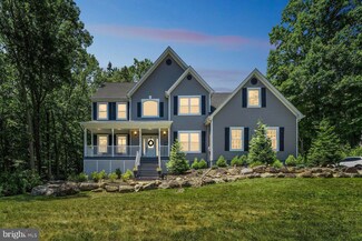 1 Wood Hollow Trail, Oak Ridge, NJ 07438