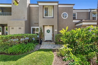 29 Baycrest Ct Unit 16, Newport Beach, CA 92660