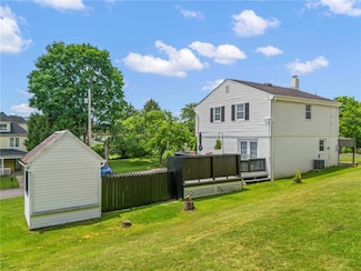 21 Elwyn Ave, Carnegie, PA 15106