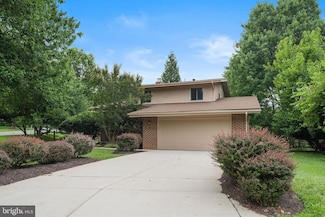 11141 Broad Green Dr, Potomac, MD 20854