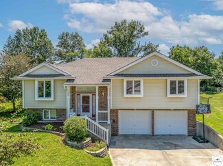 106 SW 95 Rd, Warrensburg, MO 64093