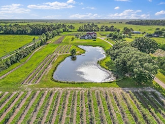 3139 Farm-To-market 1406, Winnie, TX 77665