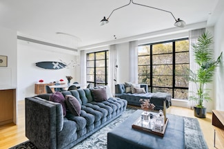 204 Forsyth St Unit 4SOUTH, New York, NY 10002