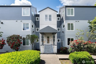 20320 Bothell Everett Hwy Unit D301, Bothell, WA 98012