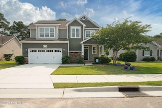 472 Landsdowne Cir, Hampstead, NC 28443