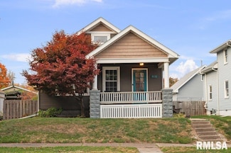 415 23rd Ave, Moline, IL 61265