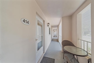 437 Cerromar Ln Unit 414, Venice, FL 34293